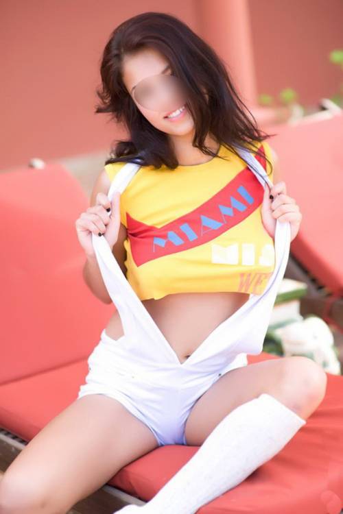 Vanna Kavliara 6975512837