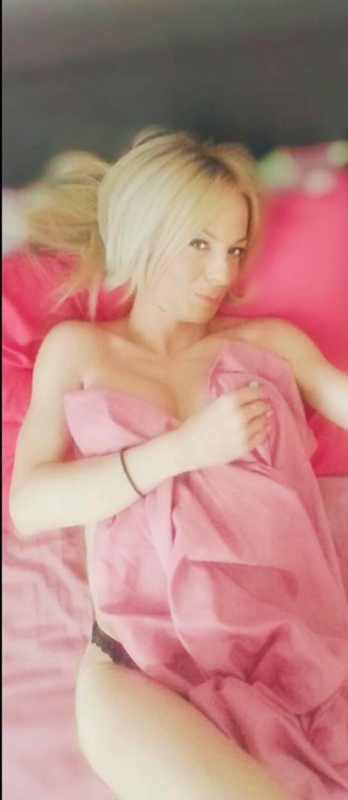 Sweet Shemale Aliki